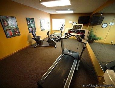 Hotel Days & By Wyndham Kansas - Chiefs Arrowhead Stadium 2*